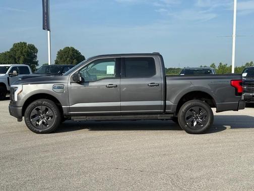 2025 Ford F-150 Lightning Flash