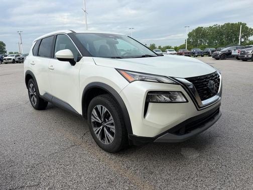 White 2023 Nissan Rogue SV