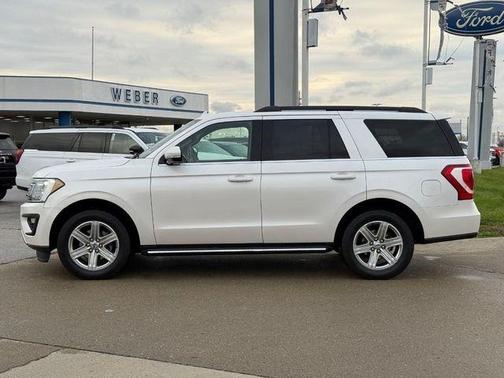 White Platinum 2019 Ford Expedition XLT