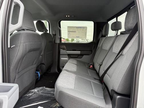 Avalanche Gray 2026 Ford F-250 XLT