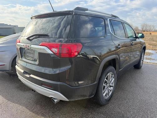 2019 GMC Acadia SLE-2