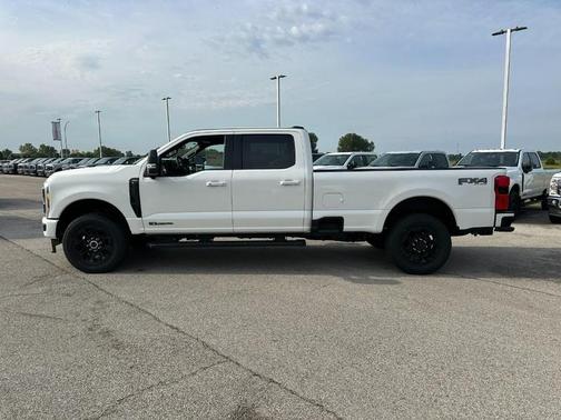 2026 Ford F-350 Lariat Super Duty