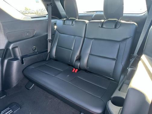 2025 Ford Explorer ST 4WD