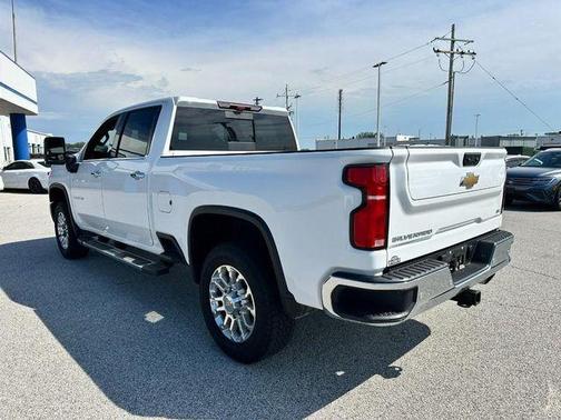 Summit White 2025 Chevrolet Silverado 2500 LTZ