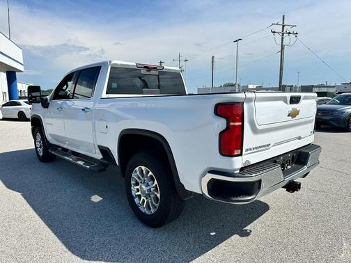 Summit White 2025 Chevrolet Silverado 2500 LTZ