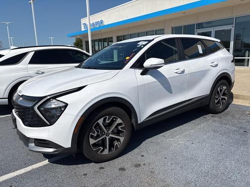 2023 Kia Sportage EX