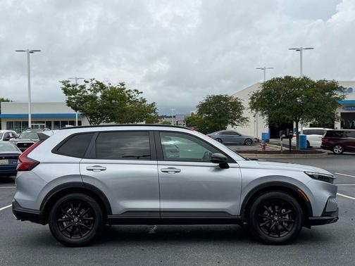 Solar Silver Metallic 2026 Honda CR-V Hybrid Sport-L FWD