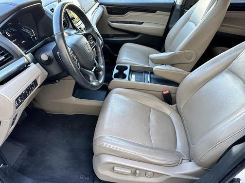 2020 Honda Odyssey Elite