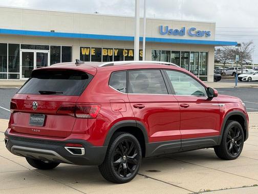 2024 Volkswagen Taos 1.5T SE