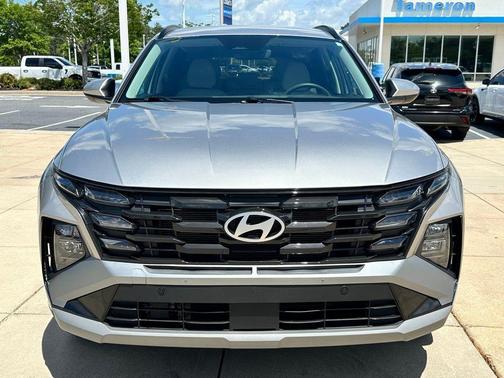 Shimmering Silver 2025 Hyundai TUCSON SEL