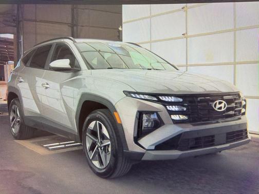 Shimmering Silver 2025 Hyundai TUCSON SEL