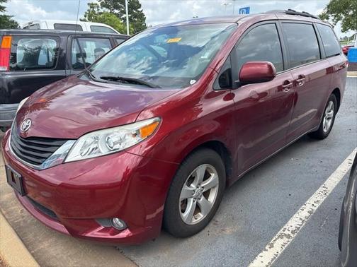 2012 Toyota Sienna LE
