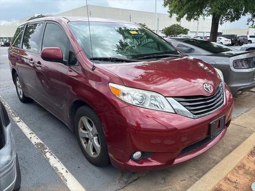 2012 Toyota Sienna LE