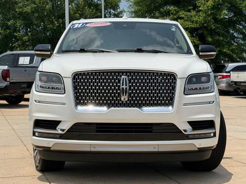 Pristine White 2021 Lincoln Navigator Reserve