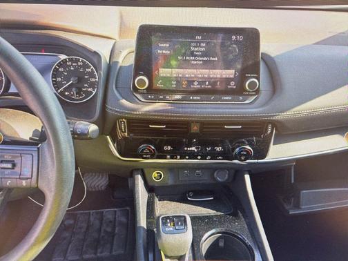 Brilliant Silver Metallic 2023 Nissan Rogue SV