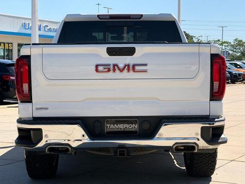 Summit White 2021 GMC Sierra 1500 SLT