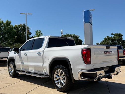 Summit White 2021 GMC Sierra 1500 SLT