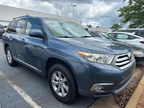 Shoreline Blue Pearl 2011 Toyota Highlander SE