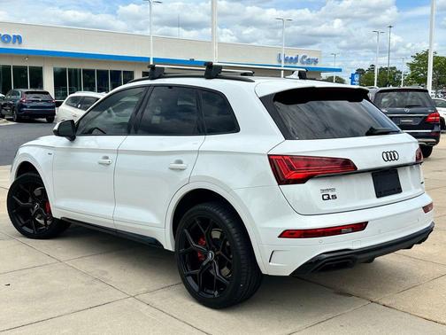 2024 Audi Q5 45 S line Premium