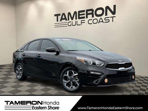 Aurora Black 2020 Kia Forte LXS