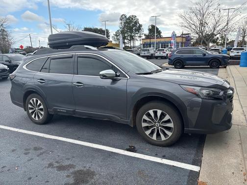 2023 Subaru Outback Touring XT