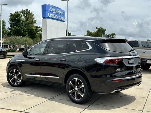 2022 Buick Enclave FWD Essence