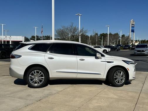 2023 Buick Enclave Premium FWD