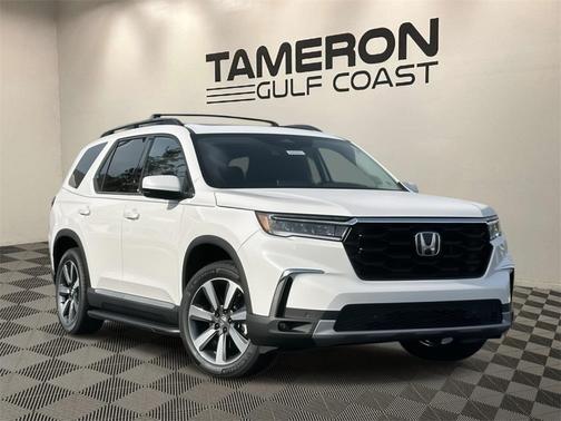 2025 Honda Pilot Touring 8-Passenger