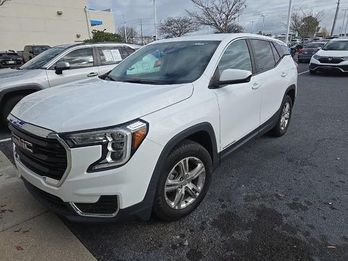 2022 GMC Terrain SLE