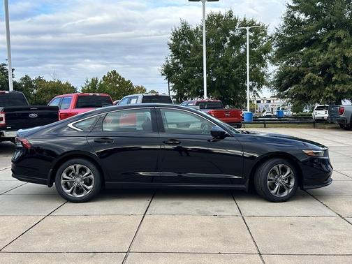 2024 Honda Accord EX 1.5T