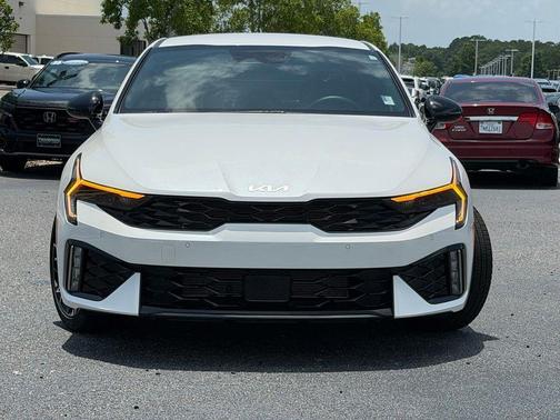Snow White Pearl 2025 Kia K5 GT-Line