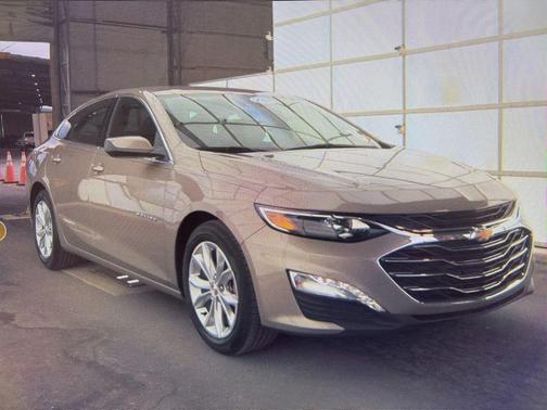 Mineral Gray Metallic 2025 Chevrolet Malibu FWD 1LT