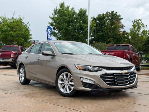 Mineral Gray Metallic 2025 Chevrolet Malibu FWD 1LT