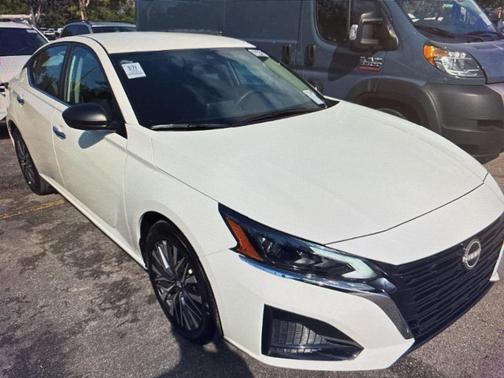 2025 Nissan Altima 2.5 SV