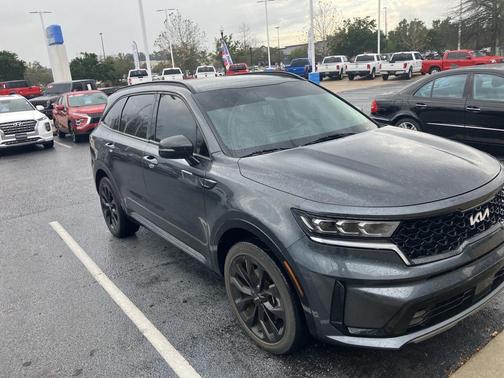 2023 Kia Sorento SX