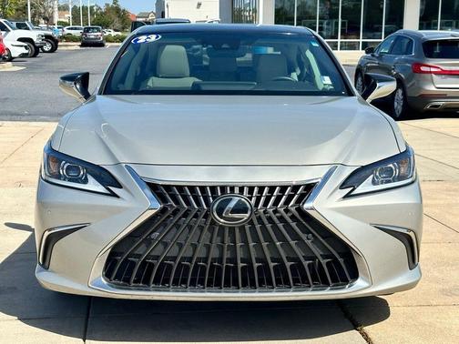 2023 Lexus ES 350 Base