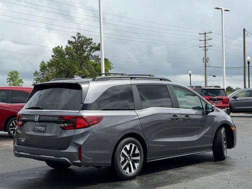 Modern Steel Metallic 2026 Honda Odyssey EX-L