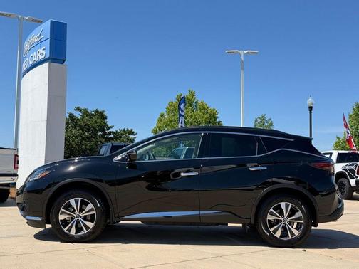 Super Black 2024 Nissan Murano SV FWD
