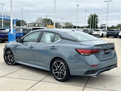 2025 Nissan Sentra SR