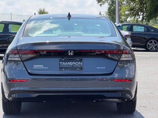 Meteorite Gray Metallic 2026 Honda Accord Hybrid EX-L