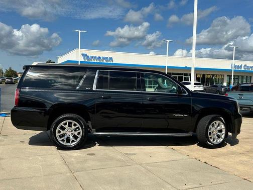 2016 GMC Yukon XL SLT