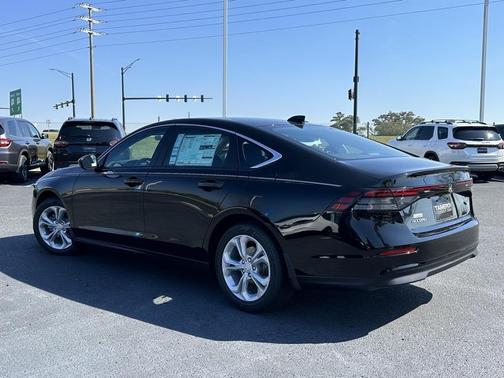 2025 Honda Accord LX 1.5T