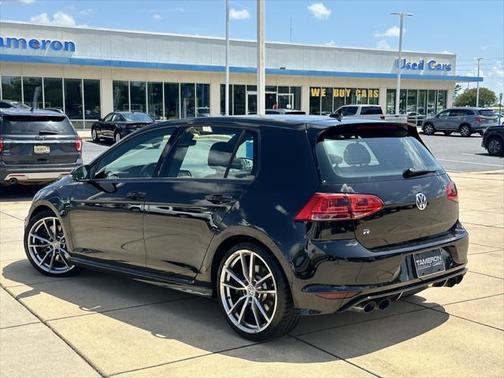 2017 Volkswagen Golf R 2.0T DSG
