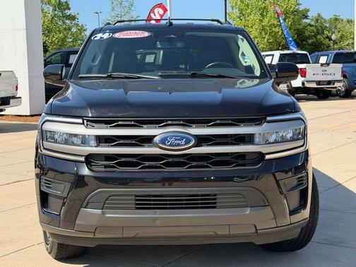 Black Metallic 2024 Ford Expedition Max XLT