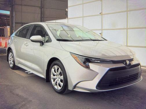 Classic Silver Metallic 2025 Toyota Corolla LE