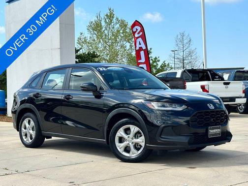 Crystal Black Pearl 2023 Honda HR-V LX