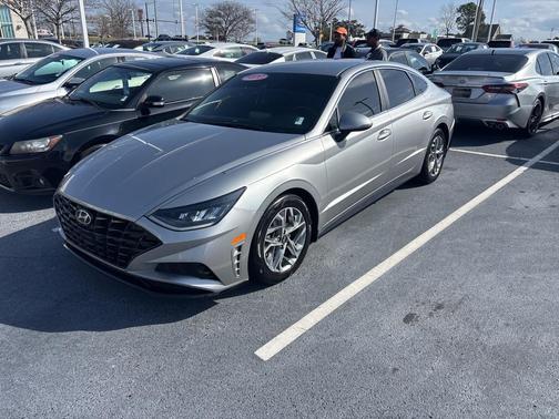 2021 Hyundai SONATA SEL