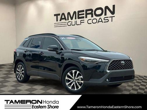 Jet Black 2025 Toyota Corolla Cross XLE