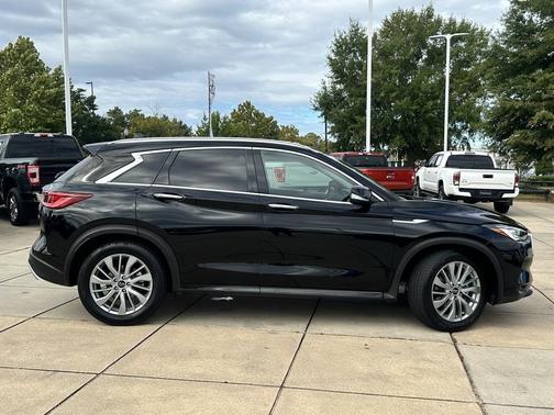 2024 INFINITI QX50 LUXE AWD