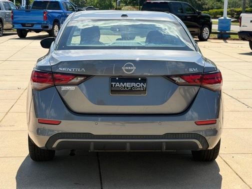 Gun Metallic 2024 Nissan Sentra SV